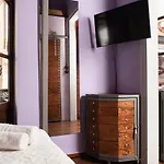 Favela Living Space Gasthof 4*
