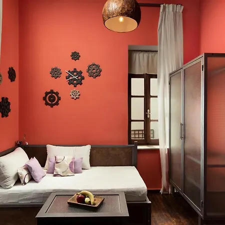 Favela Living Space 3*