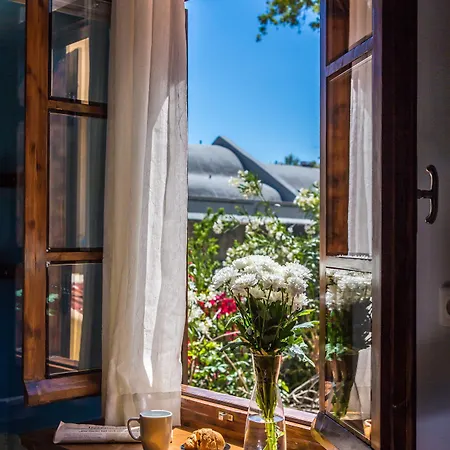 Favela Living Space بيت ضيافة