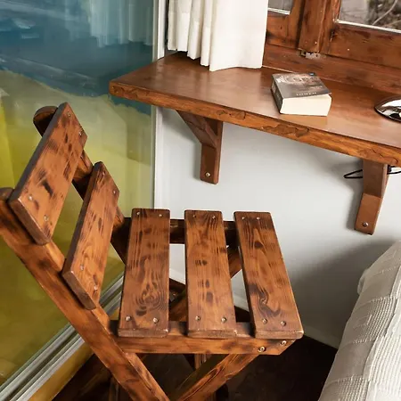 Favela Living Space Pensionat 4*